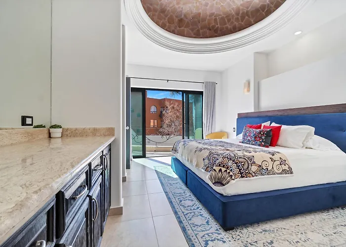 #marbella Lane - Premium Ocean View & Pool Holiday home