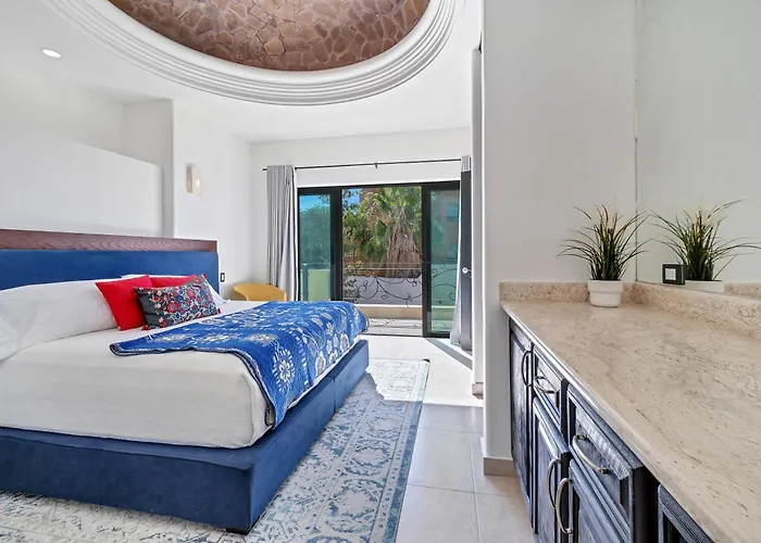 #marbella Lane - Premium Ocean View & Pool Holiday home